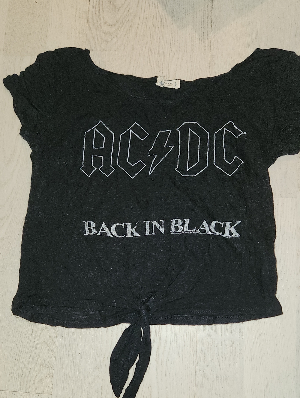 Ardene Black AC/DC 'Back In Black' Cropped Tie-Front Top